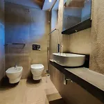 Luxury With Private Pool By Host Hero Apartmán *