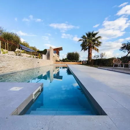 Luxury With Private Pool By Host Hero * 시비타노바 마르셰