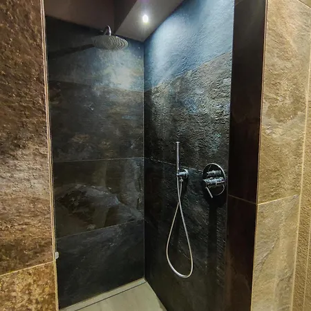 Luxury With Private Pool By Host Hero Apartment